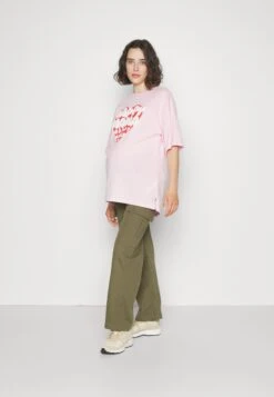 T-Shirt Con StampaPink Donna T-shirt E Top EVO29G01F-J11 8 T-Shirt Con StampaPink Donna T-shirt E Top EVO29G01F-J11 -Even&Odd 048e0568084349b2a8632bdad2e4c3bc