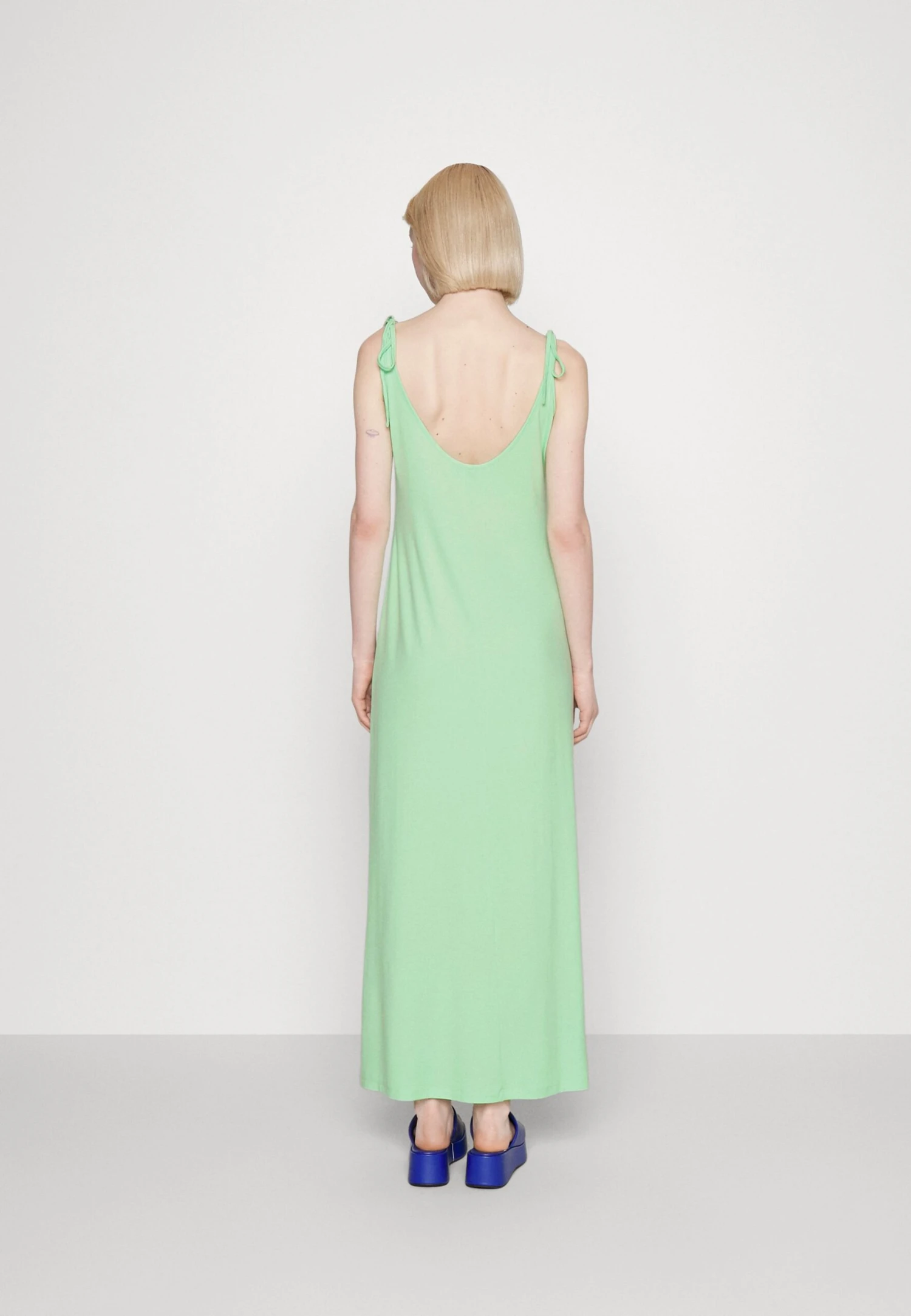 Even&Odd Vestito LungoGreen Donna Vestiti EV421C1C9-M11 5 Even&Odd Vestito LungoGreen Donna Vestiti EV421C1C9-M11 - immagine 3