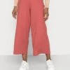 Even&Odd PantaloniRed Donna Pantaloni EV421A0BB-G11 -Even&Odd 190c404624444473a425bf27f6e1a570