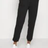 Even&Odd Pantaloni SportiviBlack Donna Pantaloni EV421A08O-Q11 -Even&Odd 1c4b17a4d6704ff1a6d68ab61e118121