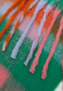 Even&Odd SciarpaGreen/Pink/Orange Donna Sciarpe EV451G0A2-M11 7 Even&Odd SciarpaGreen/Pink/Orange Donna Sciarpe EV451G0A2-M11 -Even&Odd 1e5a5a569ea04db5ae9b057b4010f399