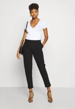 Even&Odd Paperbag Waist Tapered Trousers - Pantaloni - Black -Even&Odd 1fdfb325279045eebe57f61af0555c74