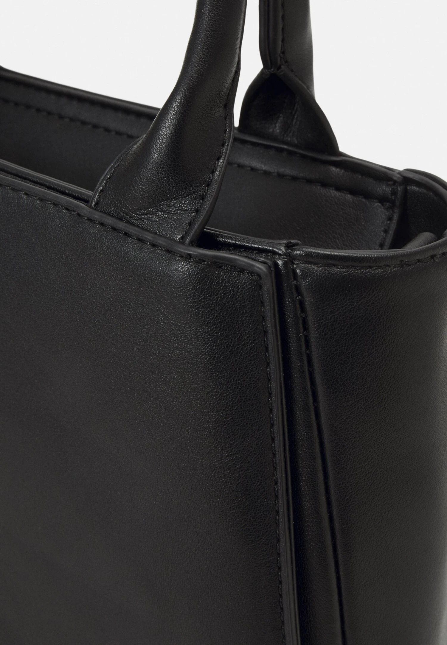 Even&Odd Borsa A ManoBlack Donna Borse EV451H15M-Q11 7 Even&Odd Borsa A ManoBlack Donna Borse EV451H15M-Q11 - immagine 5