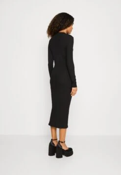 Even&Odd Circ Long Sleeves Midi High Slit Dress - Abito In Maglia - Black 10 Even&Odd Circ Long Sleeves Midi High Slit Dress - Abito In Maglia - Black -Even&Odd 2354151ea70d41aa9b5043e84172516a