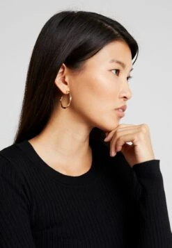 Even&Odd MaglioneBlack Donna Maglieria EV421I0AQ-Q11 -Even&Odd 23cce145b1d94ac4b02940101e7f7950