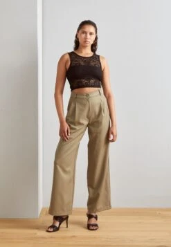 Even&Odd TopBlack Donna T-shirt E Top EV421D22C-Q11 -Even&Odd 29c3d36289e5412bb93fa5f1df154a39