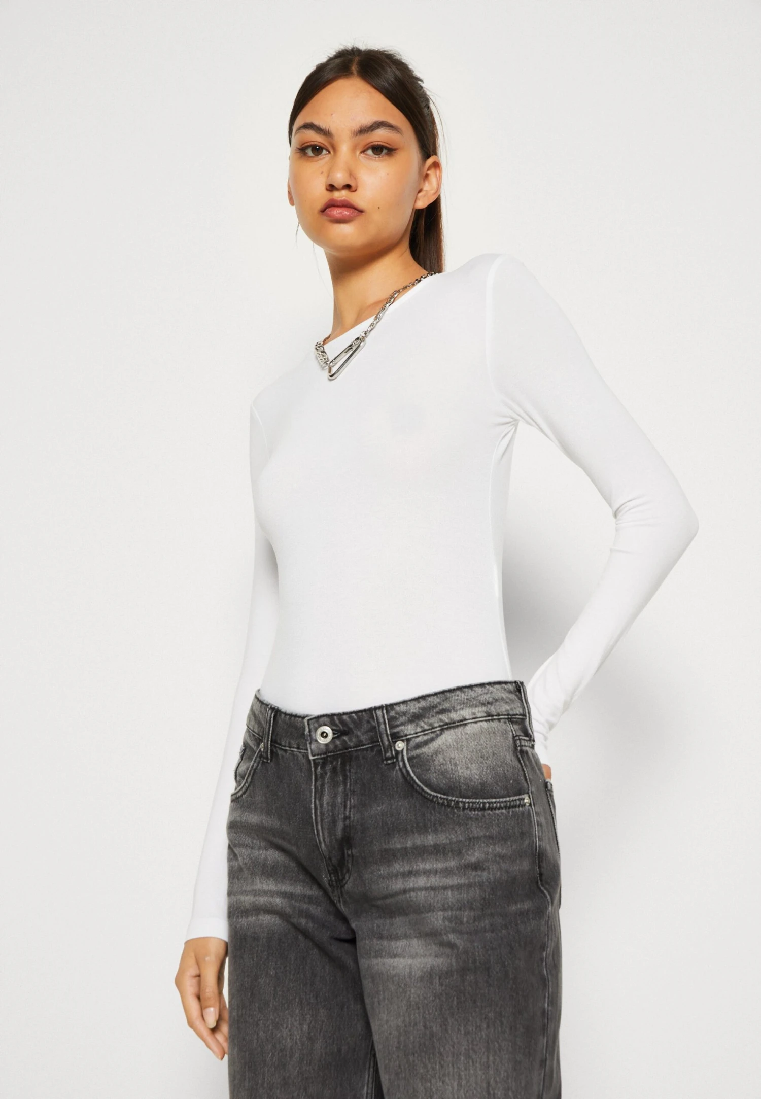 Even&Odd 2 PackMaglietta A Manica LungaBlack/White Donna T-shirt E Top EV421D19Z-Q11 7 Even&Odd 2 PackMaglietta A Manica LungaBlack/White Donna T-shirt E Top EV421D19Z-Q11 - immagine 5