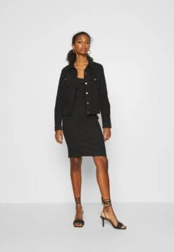 Even&Odd TubinoBlack Donna Vestiti EV421C124-Q11 -Even&Odd 3b5729f196364d759a8d56217cef7ab9