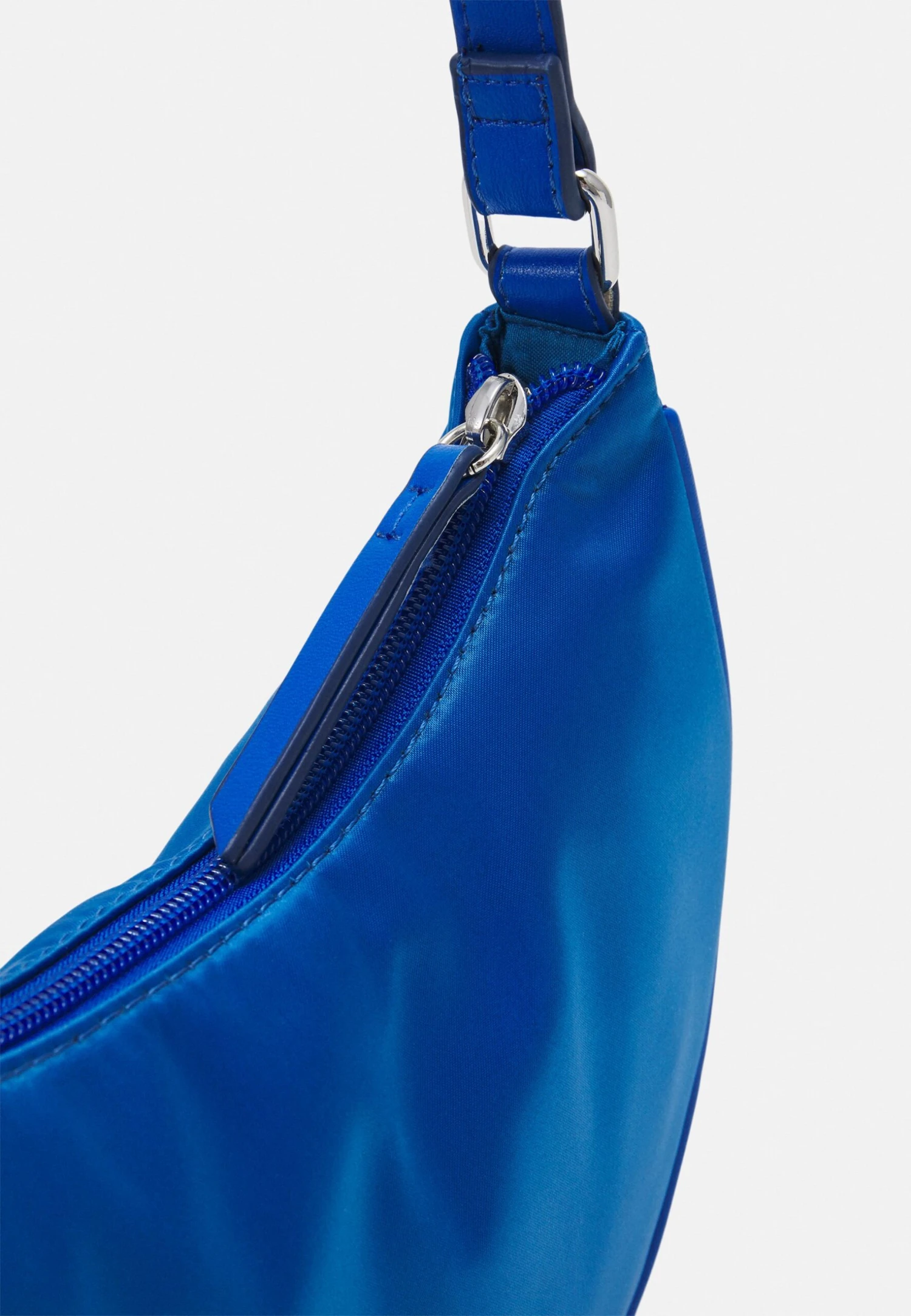 Even&Odd Borsa A ManoBlue Donna Borse EV451H14I-K11 6 Even&Odd Borsa A ManoBlue Donna Borse EV451H14I-K11 - immagine 4