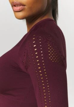 Maglietta A Manica LungaBordeaux Donna Abbigliamento EV941D03U-G11 17 Maglietta A Manica LungaBordeaux Donna Abbigliamento EV941D03U-G11 -Even&Odd 40d6d2acaed34d9f8682770f4636f498