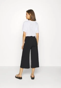Even&Odd PantaloniBlack Donna Pantaloni EV421A084-Q11 -Even&Odd 47014901fc4447079c507ee806e7d879