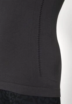 TopBlack Donna T-shirt E Top EV941D05S-Q11 11 TopBlack Donna T-shirt E Top EV941D05S-Q11 -Even&Odd 4d46450d23ba4881ad467e5ea8effe90