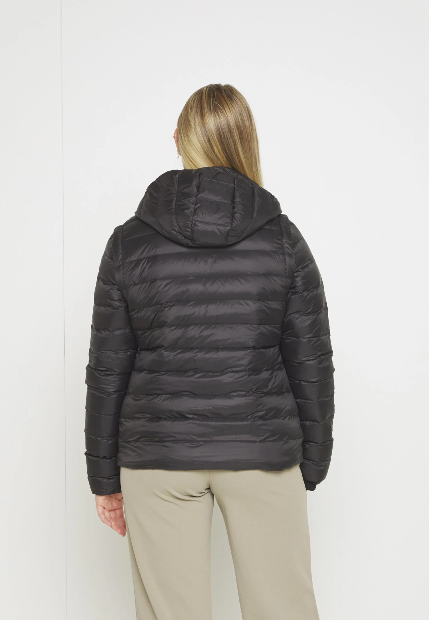 Even&Odd PiuminoBlack Donna Giacche E Blazer EV421U02X-Q11 6 Even&Odd PiuminoBlack Donna Giacche E Blazer EV421U02X-Q11 - immagine 4