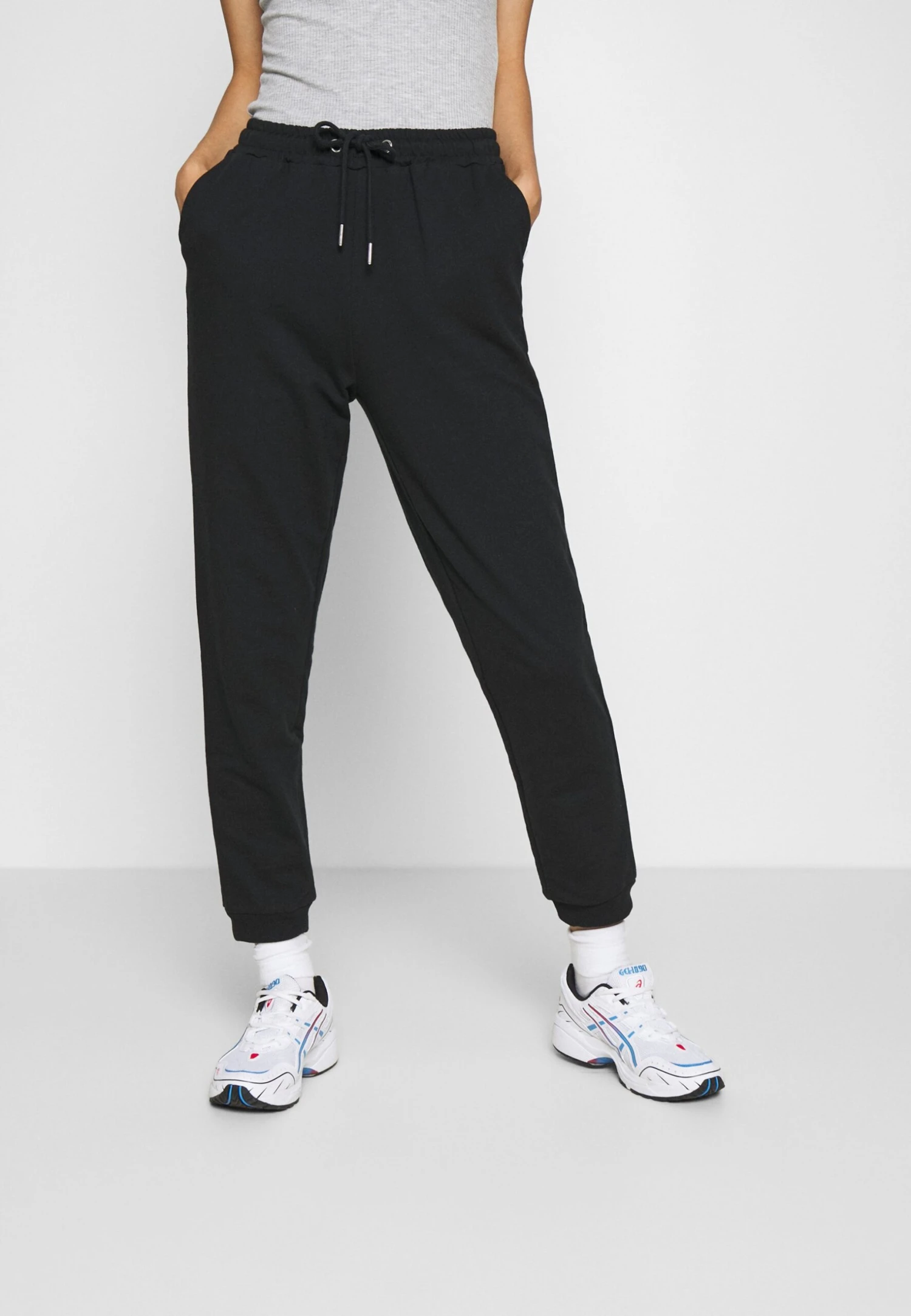 Even&Odd Regular Fit Joggers - Pantaloni Sportivi - Black 3 Even&Odd Regular Fit Joggers - Pantaloni Sportivi - Black