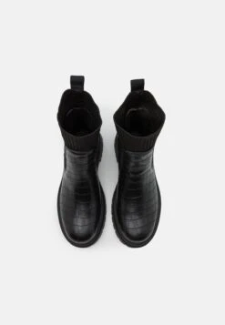 Even&Odd Stivaletti Con PlateauBlack Donna Stivaletti EV411N0IX-Q11 -Even&Odd 6fddc50e181a4d5dbf583026b4574eeb