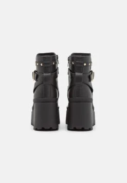 Even&Odd Stivaletti Con PlateauBlack Donna Stivaletti EV411N0J6-Q11 -Even&Odd 71971bdf23164523872e359087221046