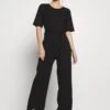 Even&Odd Tuta JumpsuitBlack Donna Tute Jumpsuit EV421T047-Q11 1 Even&Odd Tuta JumpsuitBlack Donna Tute Jumpsuit EV421T047-Q11 -Even&Odd 7bf8243dd2854534a774b3ff63244f72
