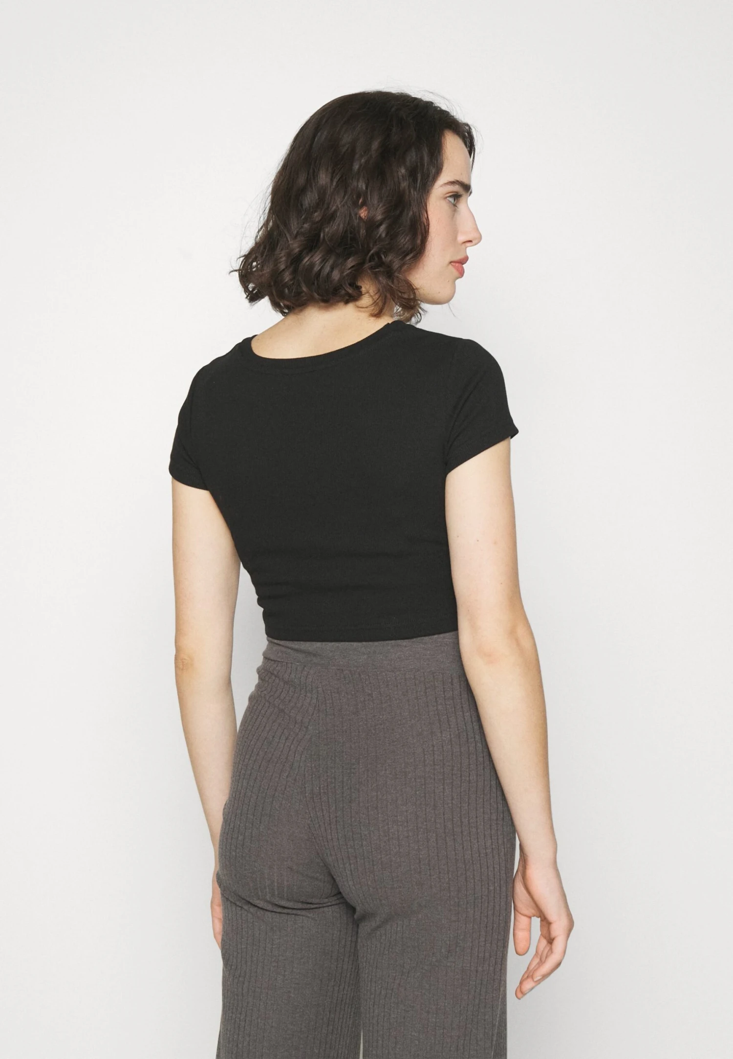 2 PackT-Shirt Con StampaBlack/Mottled Grey Donna T-shirt E Top EVO29G01B-Q11 5 2 PackT-Shirt Con StampaBlack/Mottled Grey Donna T-shirt E Top EVO29G01B-Q11 - immagine 3