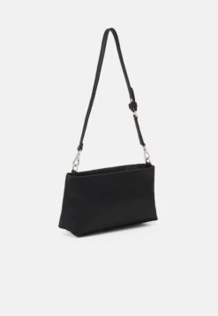 Even&Odd Borsa A ManoBlack Donna Borse EV451H14W-Q11 9 Even&Odd Borsa A ManoBlack Donna Borse EV451H14W-Q11 -Even&Odd 8322fa683249487faa4ec9f8aeff38df