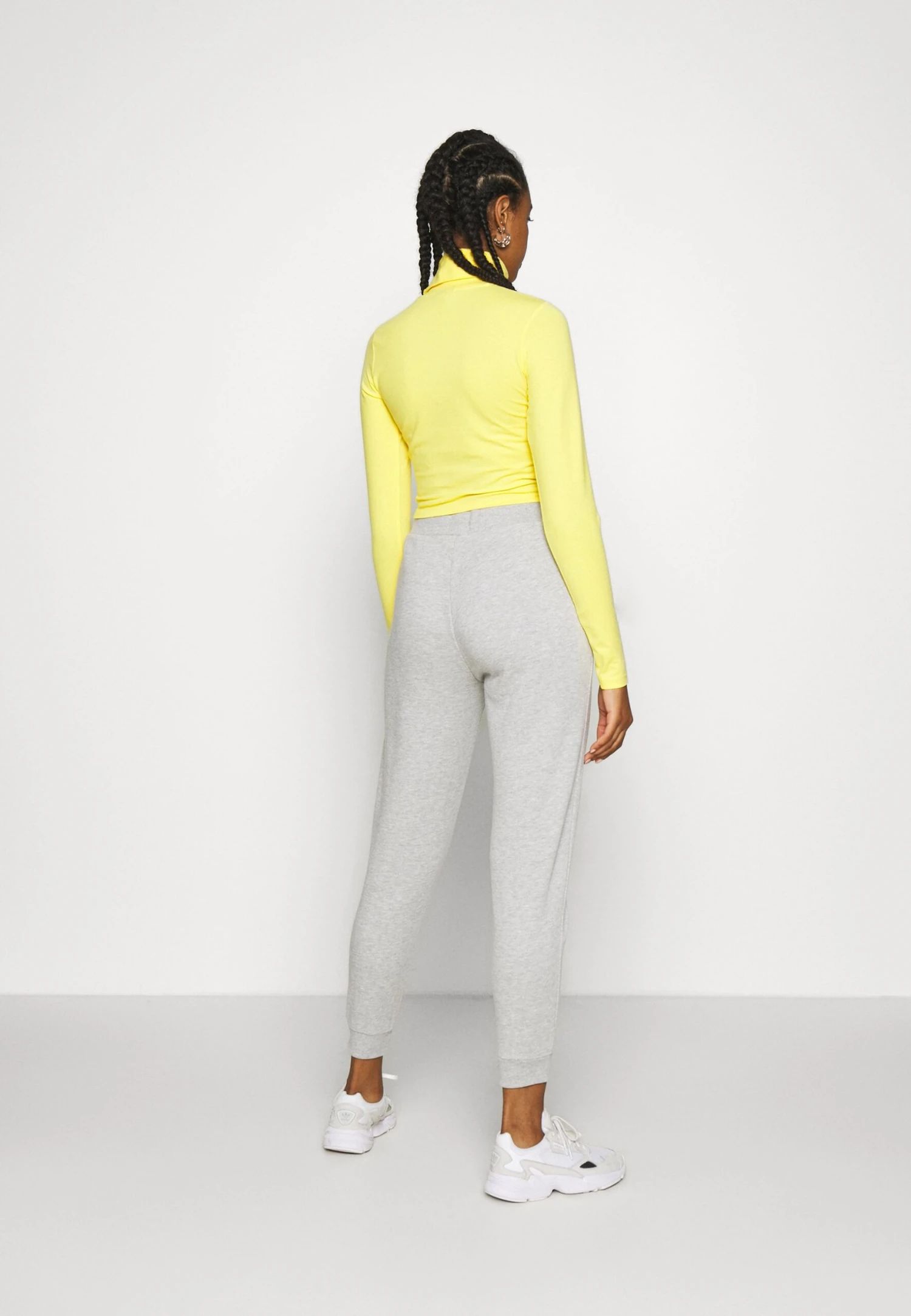 Even&Odd Regular Fit Jogger With ContrastPantaloni SportiviMottled Light Grey Donna Pantaloni EV421A08P-C12 5 Even&Odd Regular Fit Jogger With ContrastPantaloni SportiviMottled Light Grey Donna Pantaloni EV421A08P-C12 - immagine 3