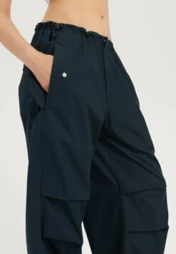 Even&Odd PantaloniDark Blue Donna Pantaloni EV421A0DD-K11 -Even&Odd 8974c457d2ee4b1b91e6a06bfbf106b7