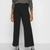Even&Odd PantaloniBlack Donna Pantaloni EV421A092-Q11 1 Even&Odd PantaloniBlack Donna Pantaloni EV421A092-Q11 -Even&Odd 89f60ffca5d64f4aa17033b28e533ad1