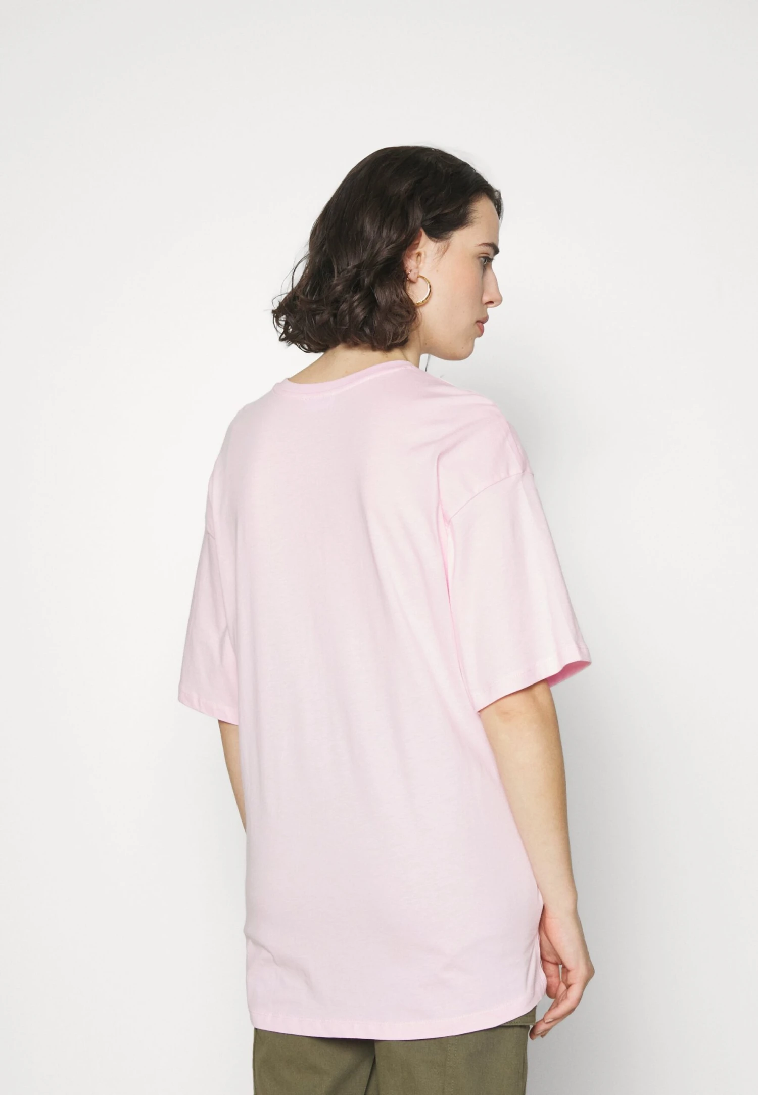 T-Shirt Con StampaPink Donna T-shirt E Top EVO29G01F-J11 5 T-Shirt Con StampaPink Donna T-shirt E Top EVO29G01F-J11 - immagine 3