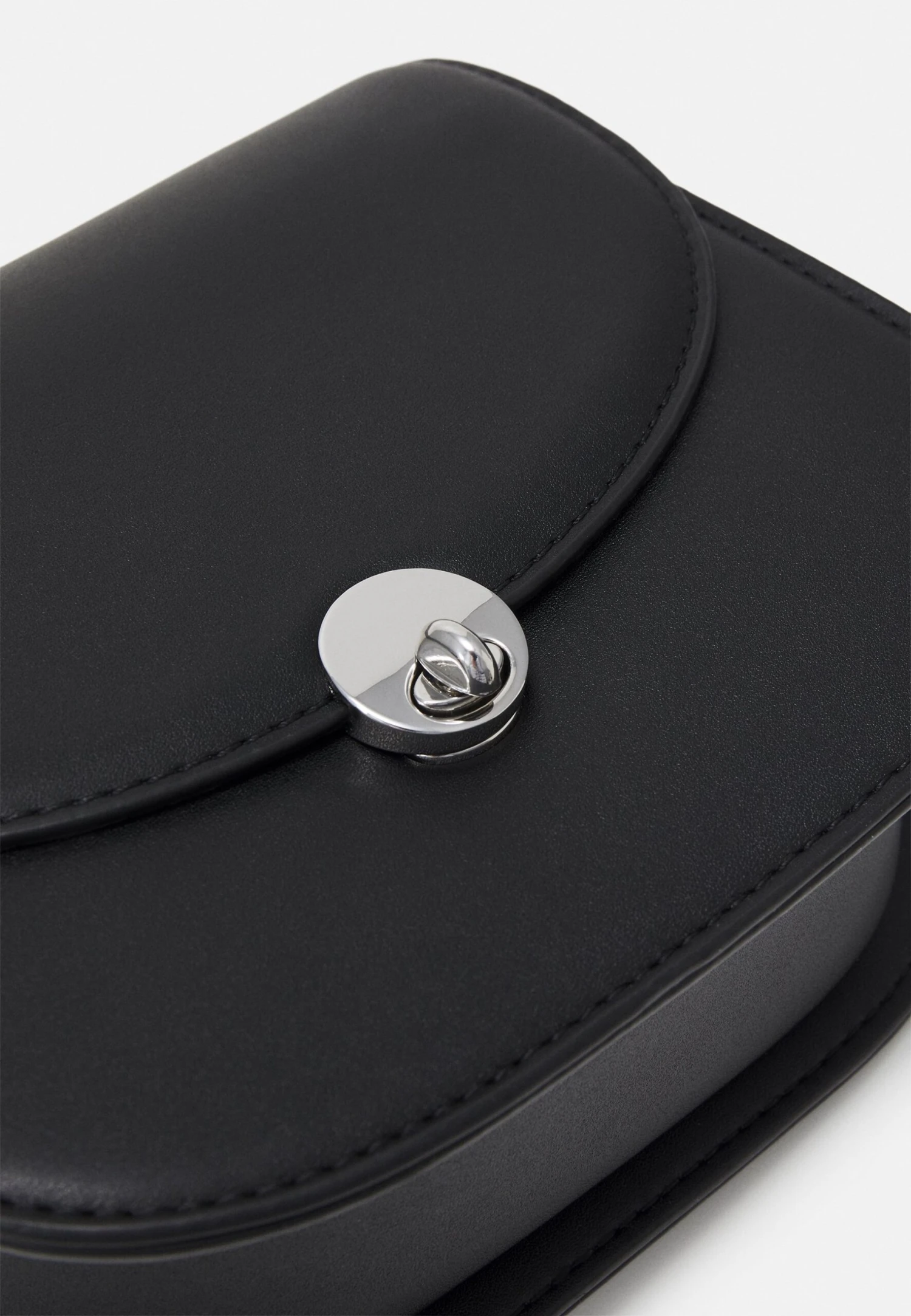 Even&Odd Borsa A TracollaBlack Donna Borse EV451H13R-Q11 6 Even&Odd Borsa A TracollaBlack Donna Borse EV451H13R-Q11 - immagine 4