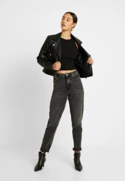 Even&Odd Cropped TankTopBlack Donna T-shirt E Top EV421D1BH-Q11 -Even&Odd 99a4e5a98f1745af9a83f5db7f29c383