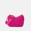 Even&Odd Borsa A TracollaPink Donna Borse EV451H12R-J11 1 Even&Odd Borsa A TracollaPink Donna Borse EV451H12R-J11 -Even&Odd ac9b8ff561b6418cbca39b45031a494c