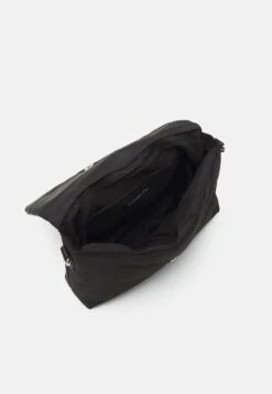 Even&Odd Borsa A TracollaBlack Donna Borse EV451H15F-Q11 9 Even&Odd Borsa A TracollaBlack Donna Borse EV451H15F-Q11 -Even&Odd acc0709fd9e7472285d925189cafdfb7