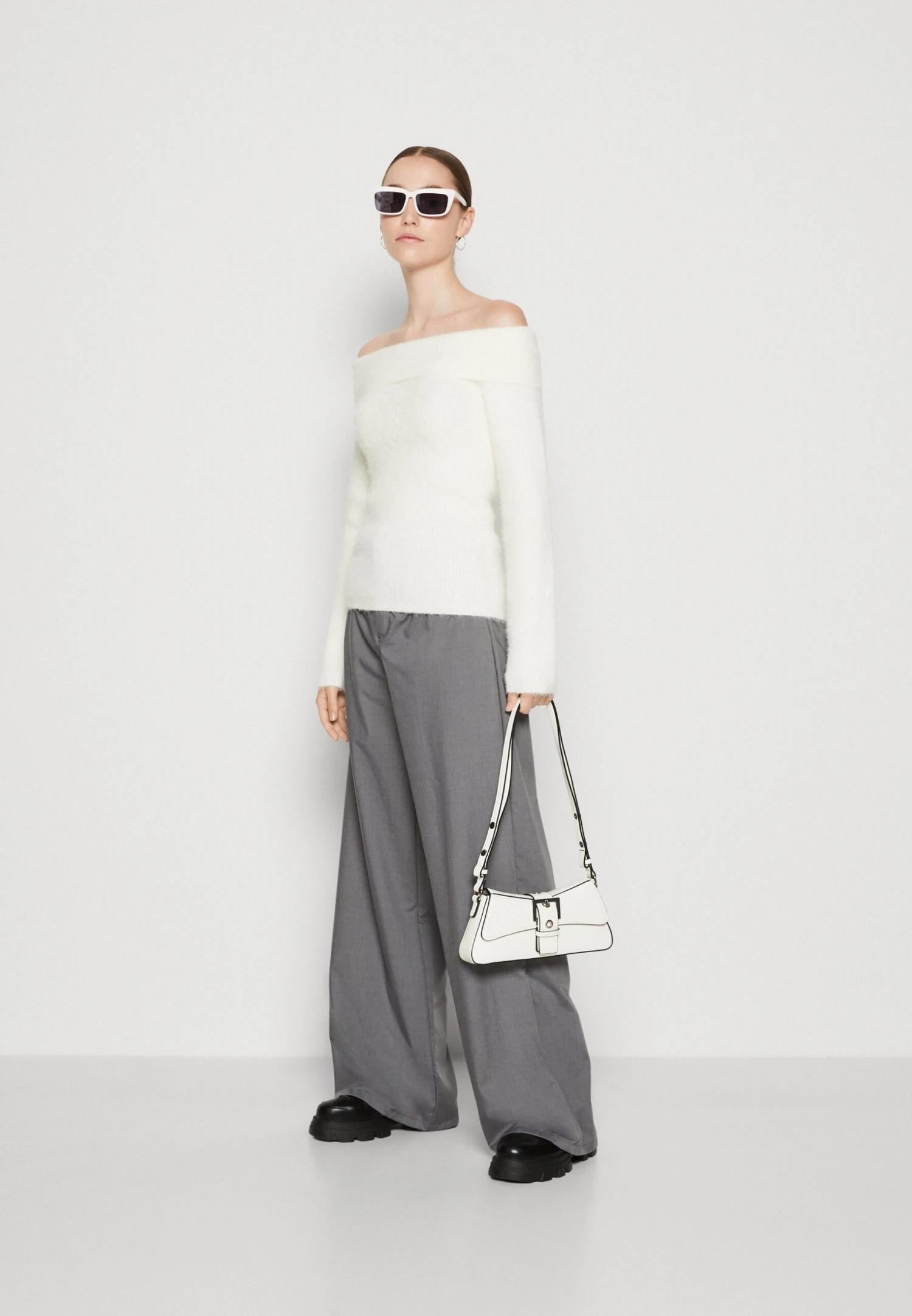 Even&Odd MaglioneOff White Donna Maglieria EV421I0I2-A11 4 Even&Odd MaglioneOff White Donna Maglieria EV421I0I2-A11 - immagine 2