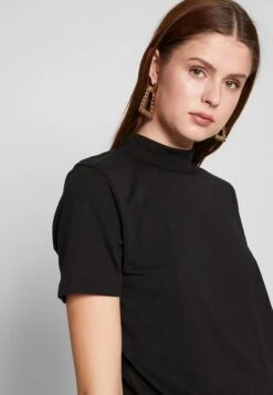 T-Shirt BasicBlack Donna T-shirt E Top EVI21D007-Q11 -Even&Odd c93ef5c1e9ed41cdbc45e4404b9f6769