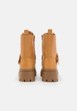 Stivaletti Con PlateauCognac Donna Stivaletti EVC11N02F-O11 -Even&Odd db776959419e48b6a6836ff523d77167