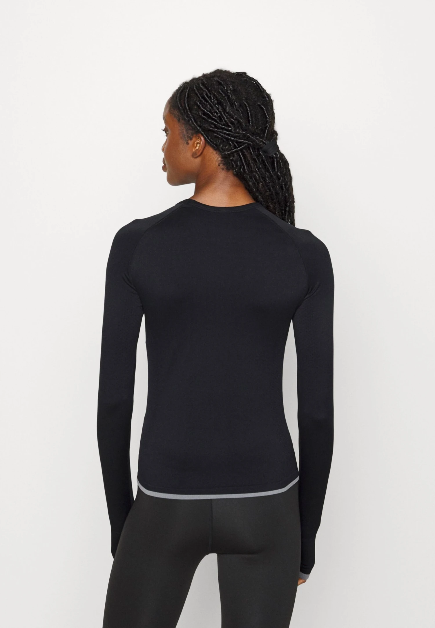 Maglietta A Manica LungaBlack Donna T-shirt E Top EV941D04N-Q11 5 Maglietta A Manica LungaBlack Donna T-shirt E Top EV941D04N-Q11 - immagine 3