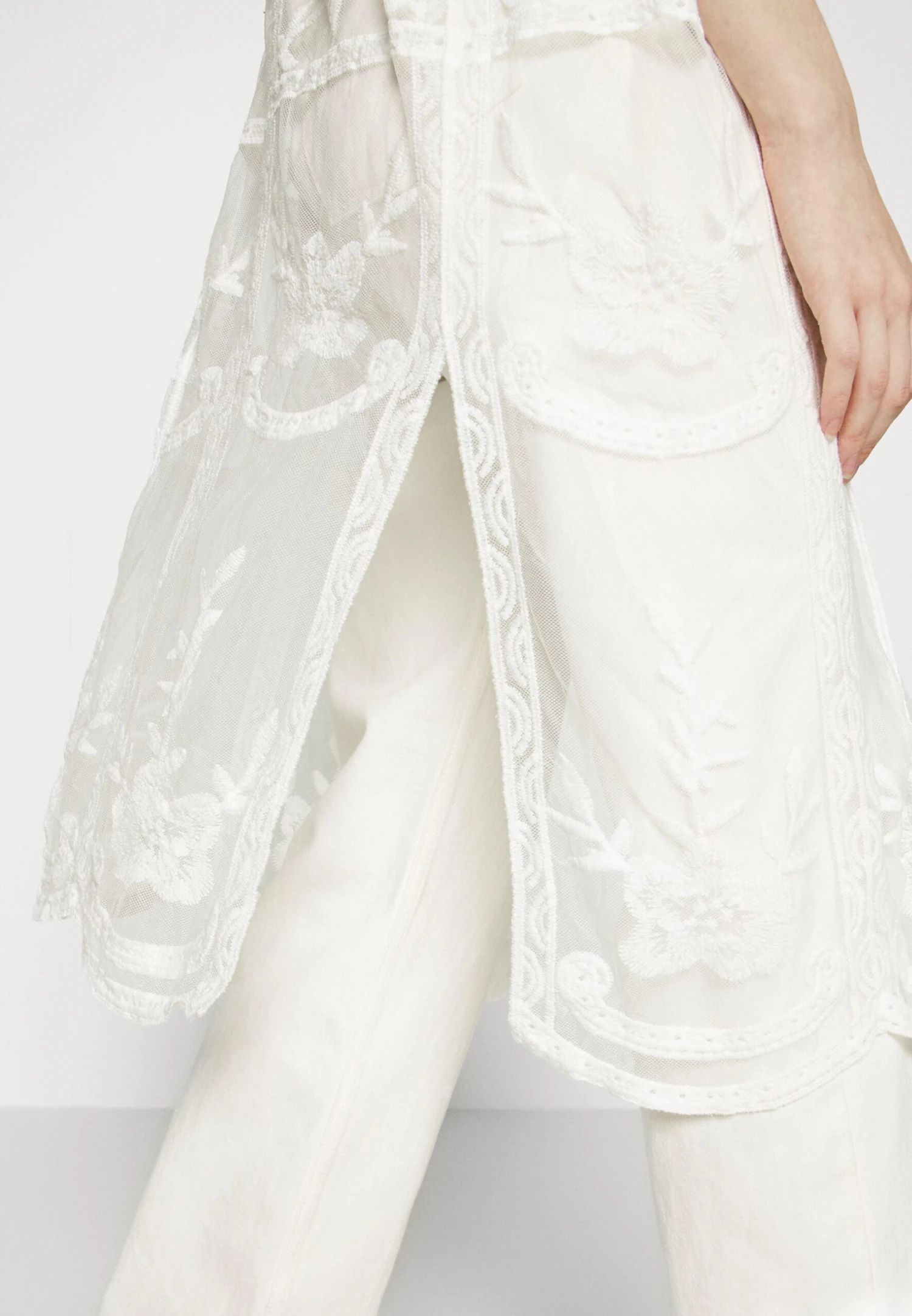 Even&Odd CardiganWhite Donna Maglieria EV451G082-A11 8 Even&Odd CardiganWhite Donna Maglieria EV451G082-A11 - immagine 6