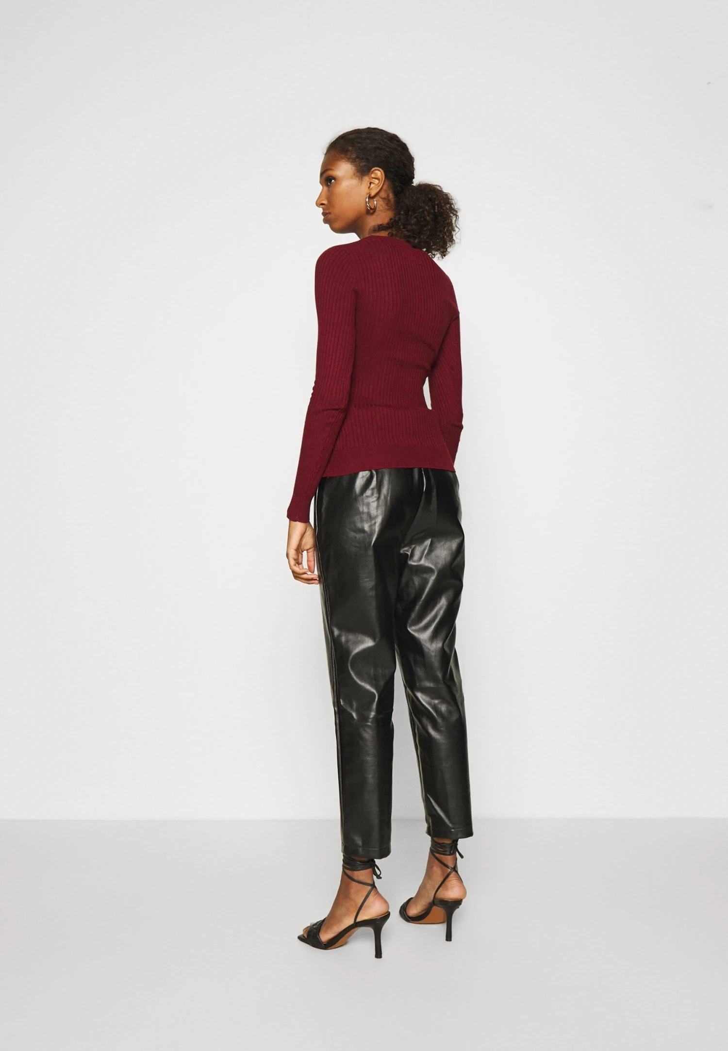 Even&Odd MaglioneWinetasting Donna Maglieria EV421I0AQ-I11 5 Even&Odd MaglioneWinetasting Donna Maglieria EV421I0AQ-I11 - immagine 3