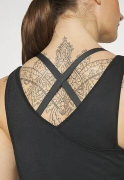 TopBlack Donna Abbigliamento EV941D05V-Q11 -Even&Odd e4a2494aa9c944c5bd4bd80f9cb12074