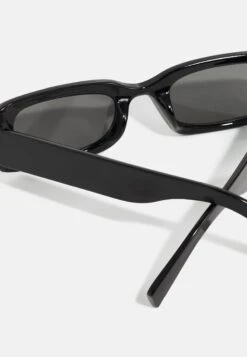 Even&Odd Occhiali Da SoleBlack Donna Occhiali Da Sole EV451K041-Q11 -Even&Odd e5a8a723eb074fb8804c8e41d7ccd16b