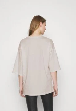 Even&Odd T-Shirt Con StampaBeige Donna T-shirt E Top EV421D26M-B11 13 Even&Odd T-Shirt Con StampaBeige Donna T-shirt E Top EV421D26M-B11 -Even&Odd e63bdc3f48714eb3a73a459dc4fea4e0