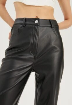 Even&Odd PantaloniBlack Donna Pantaloni EV421A0DR-Q11 -Even&Odd eebb4056ee3043d1928f756c296494b7
