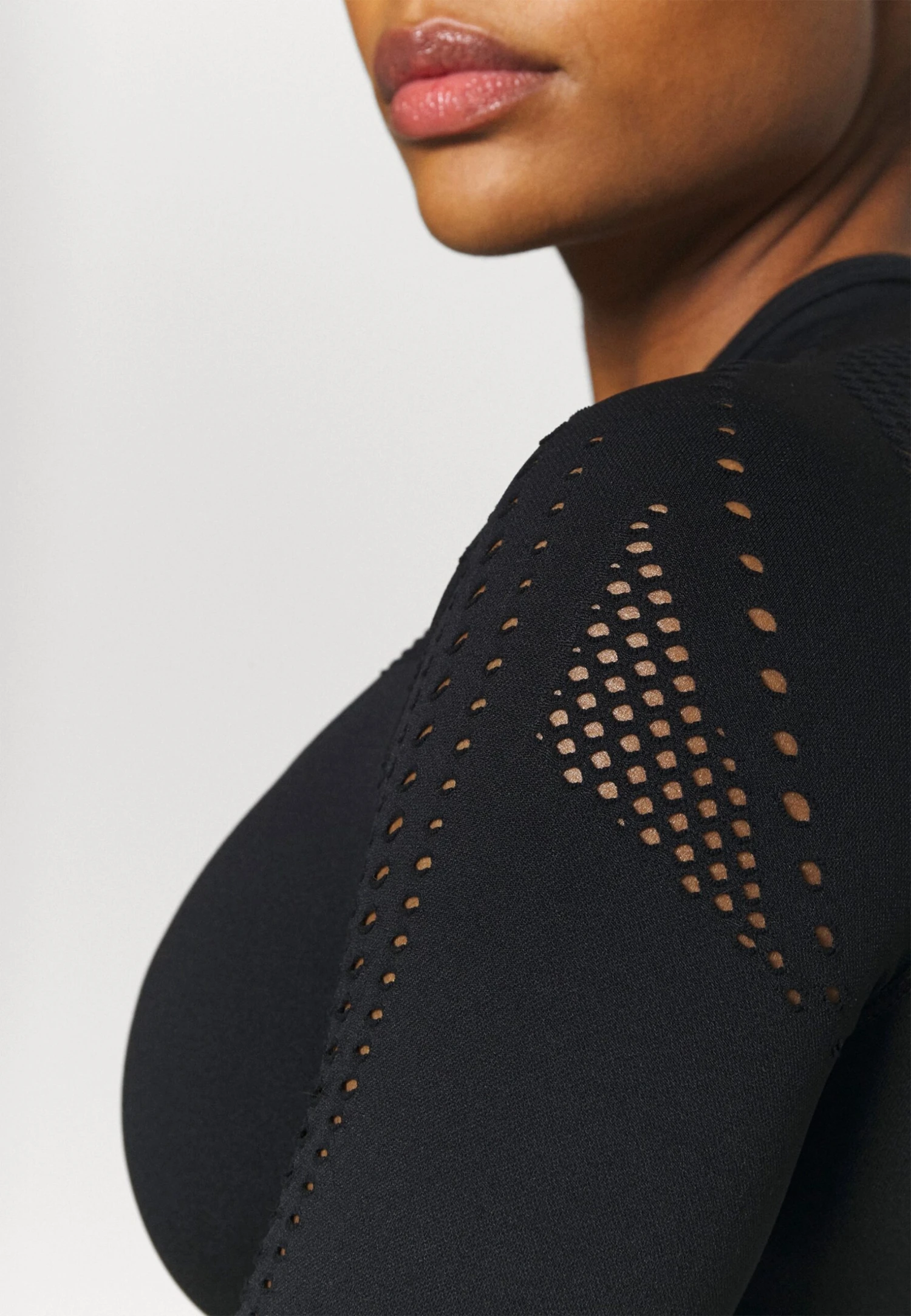 Maglietta A Manica LungaBlack Donna T-shirt E Top EV941D03U-Q11 7 Maglietta A Manica LungaBlack Donna T-shirt E Top EV941D03U-Q11 - immagine 5