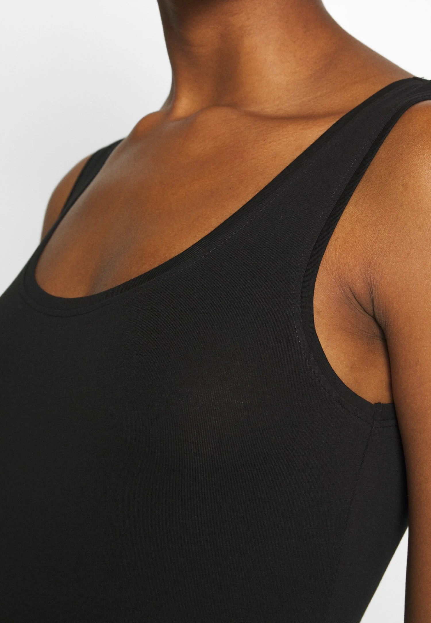 Even&Odd 2 PackTubinoBlack Donna Vestiti EV421C0ZV-Q11 8 Even&Odd 2 PackTubinoBlack Donna Vestiti EV421C0ZV-Q11 - immagine 6