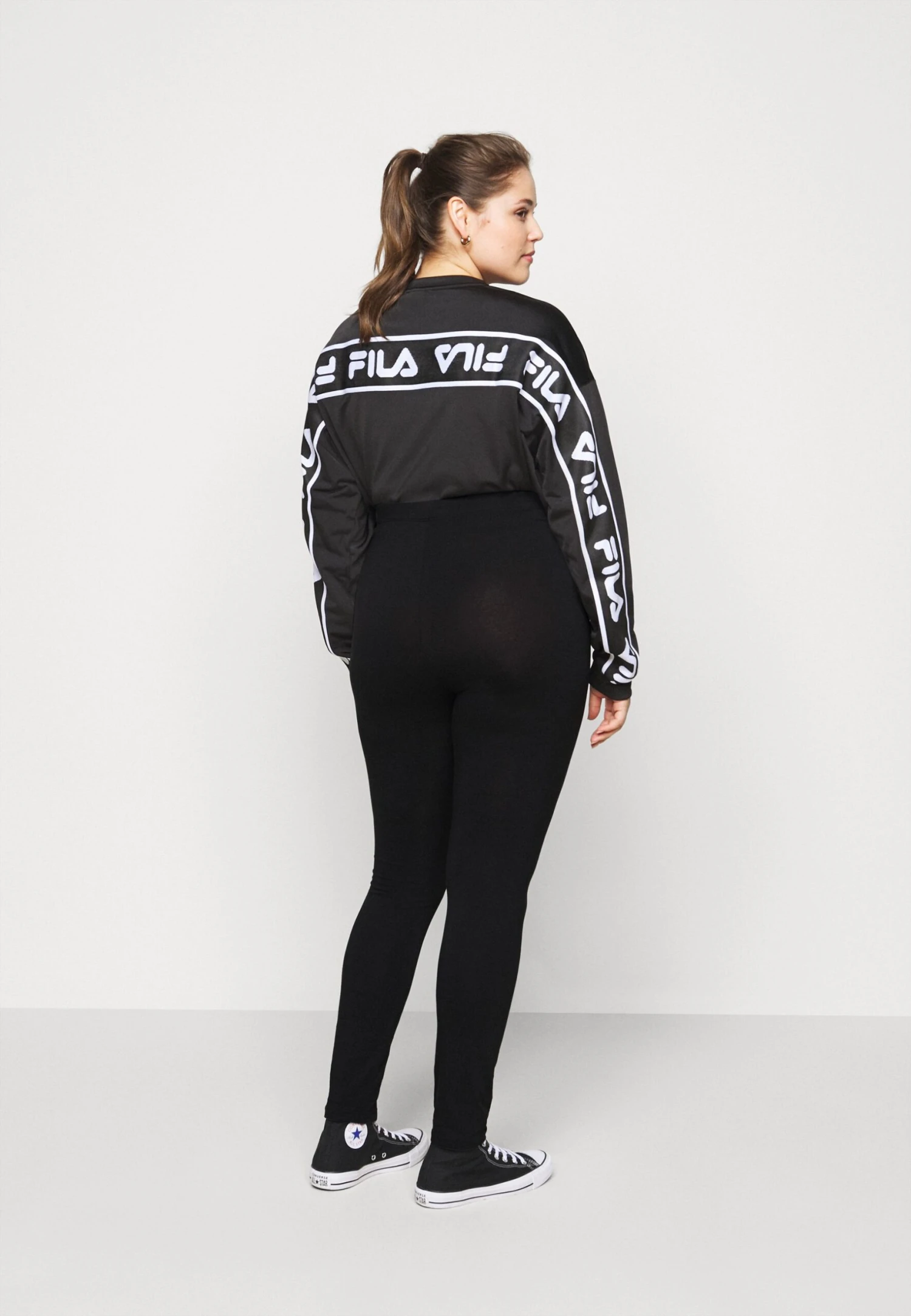 LeggingsBlack Donna Pantaloni EVB21A00Q-Q11 5 LeggingsBlack Donna Pantaloni EVB21A00Q-Q11 - immagine 3