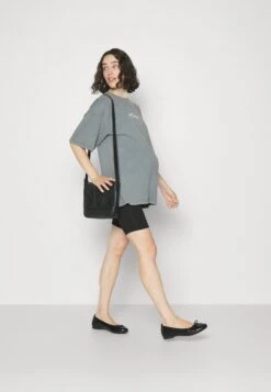 T-Shirt Con StampaBlack Donna T-shirt E Top EVO29G01G-Q11 8 T-Shirt Con StampaBlack Donna T-shirt E Top EVO29G01G-Q11 -Even&Odd ff7e69336d7c4686bb1e53ca4a83d176