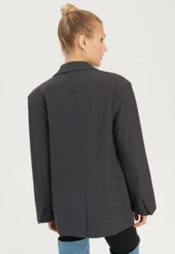 Even&Odd Oversize Kurzmantel - Giacca Leggera - Mottled Grey 9 Even&Odd Oversize Kurzmantel - Giacca Leggera - Mottled Grey -Even&Odd ffcbe27507ba4e8d84442e940bb8a785